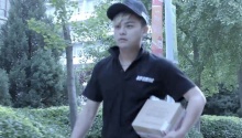 快递篇：神一样的快递小哥